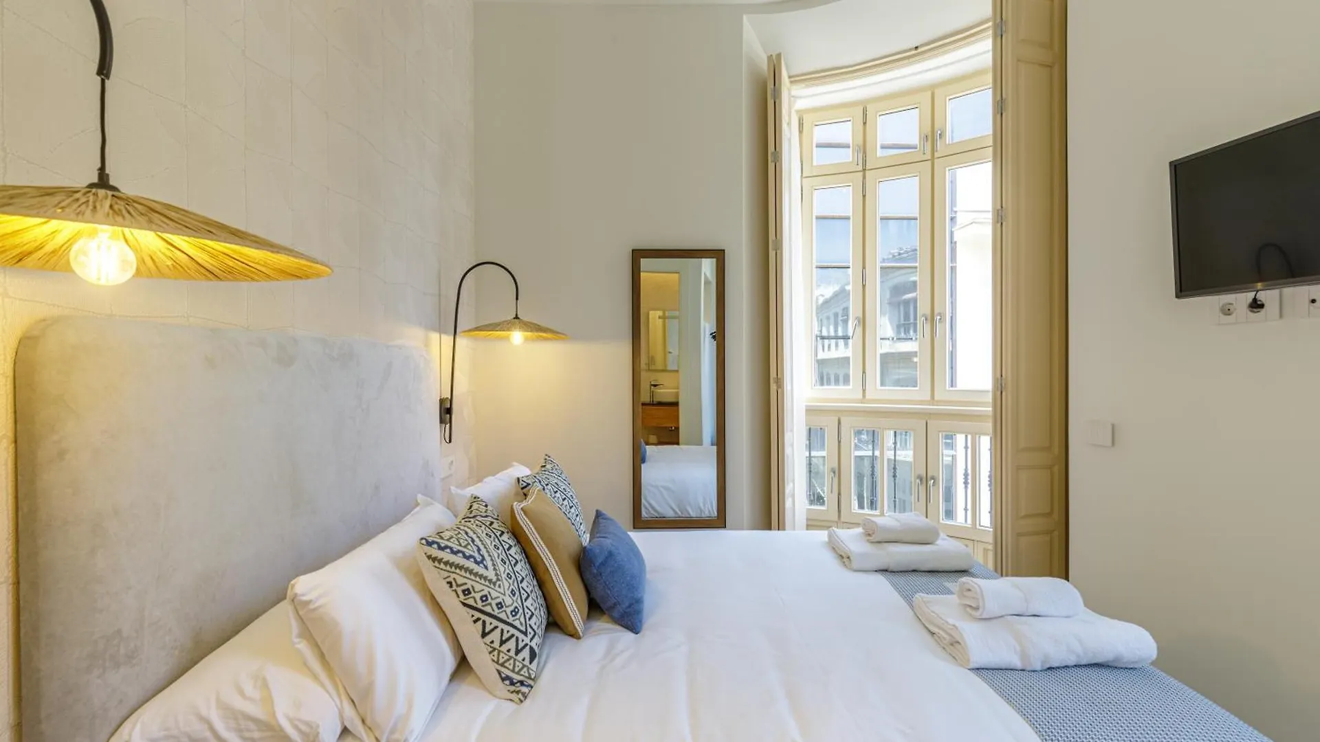 Marques De Velazquez II By Caleta Homes Malaga